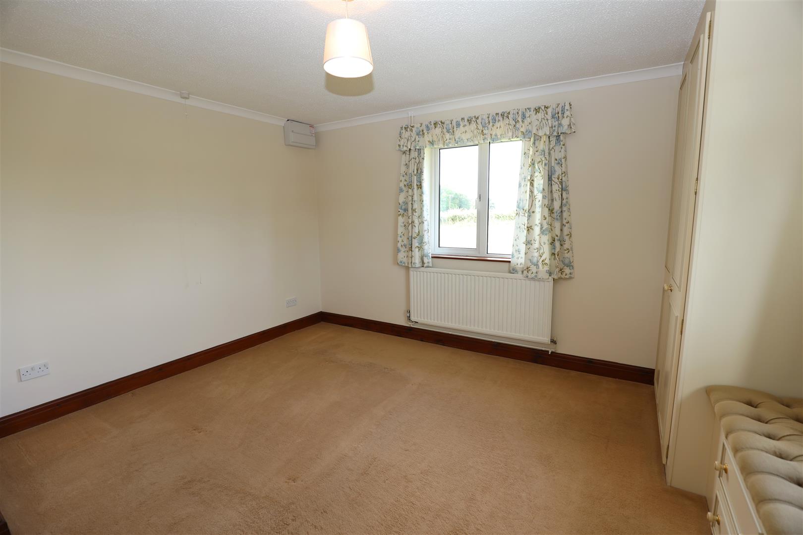Twmpath Newydd, Colwinston,  Cowbridge, Vale of Glamorgan, CF71 7NJ